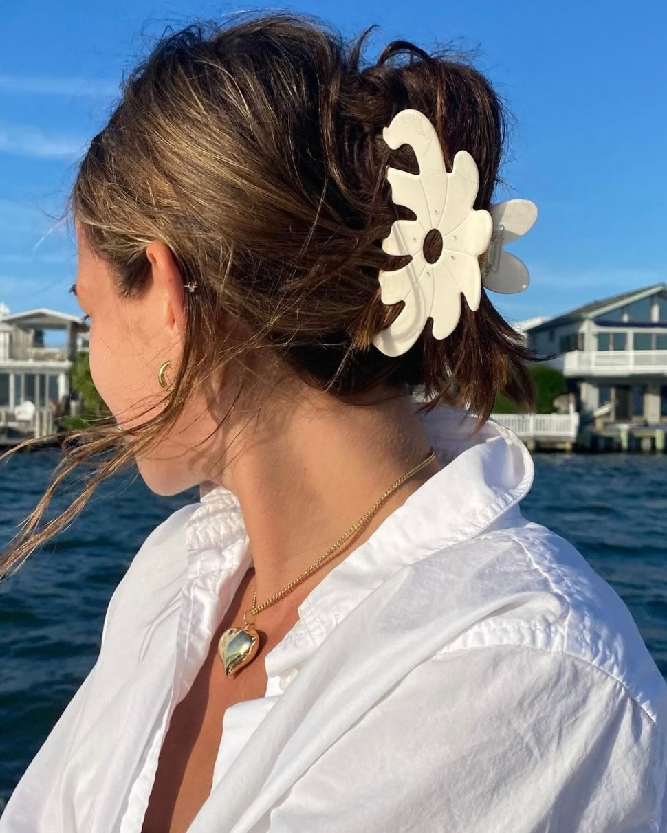 GOLD CHUBBY HEART NECKLACE