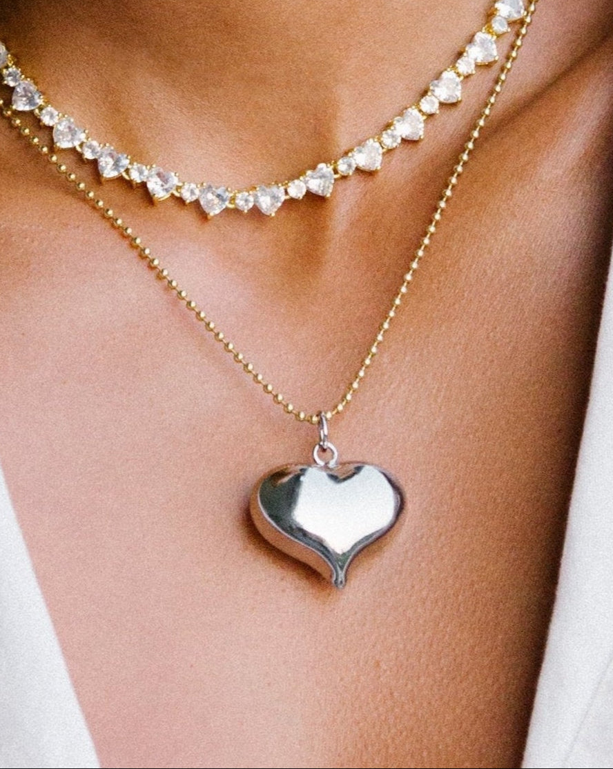CHUBBY HEART NECKLACE