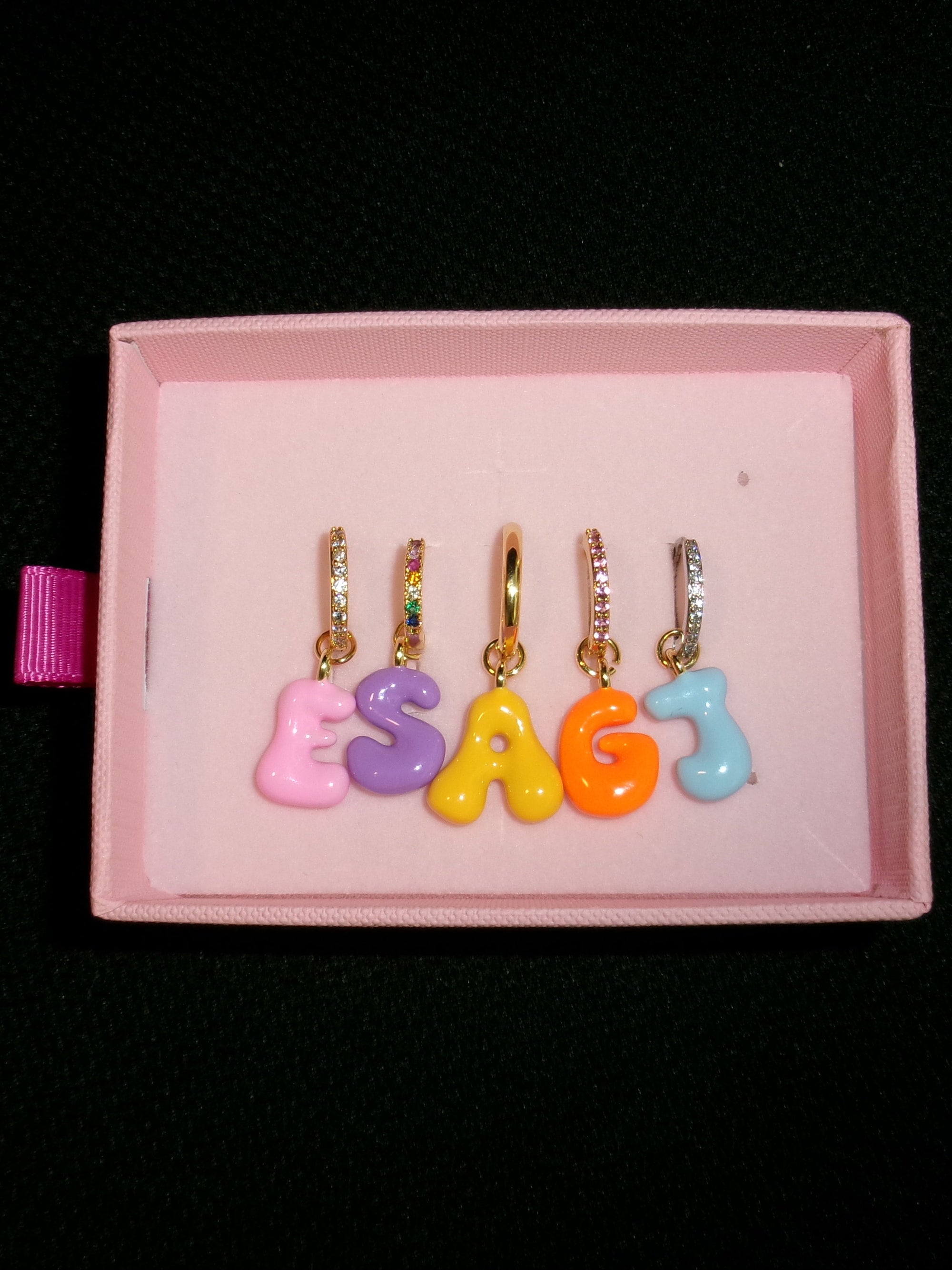 PUFFY ENAMEL INITIAL EARRING (SINGLE)