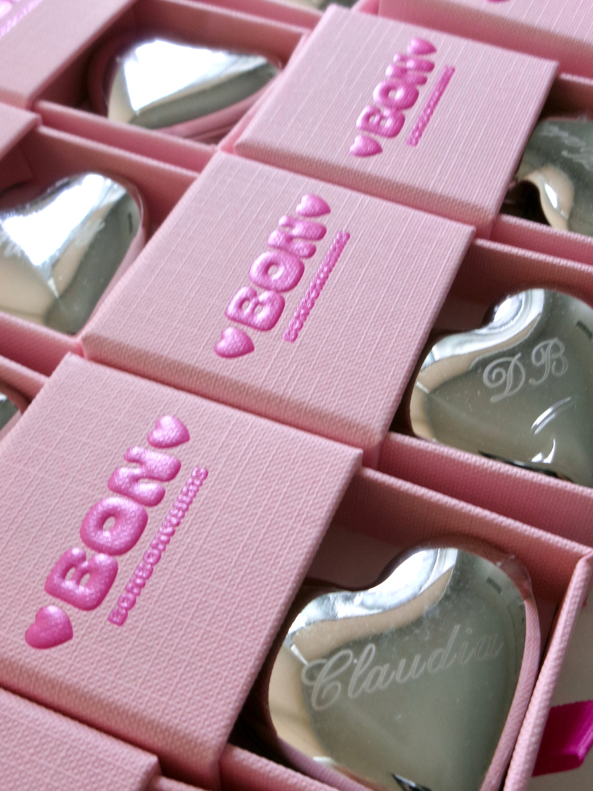 HEART POCKET COMPACT MIRROR
