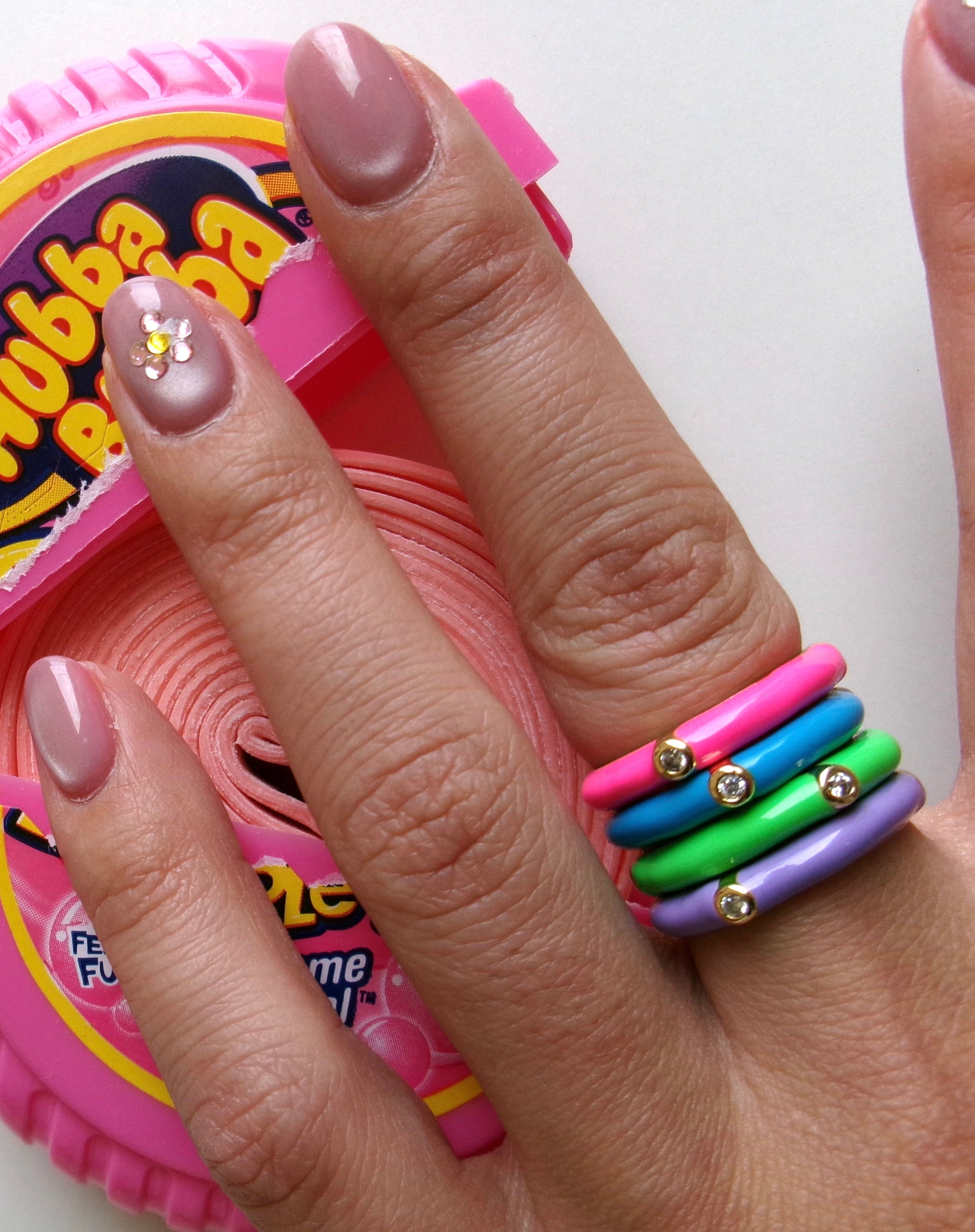 ADJUSTABLE ENAMEL BAND BUNDLE