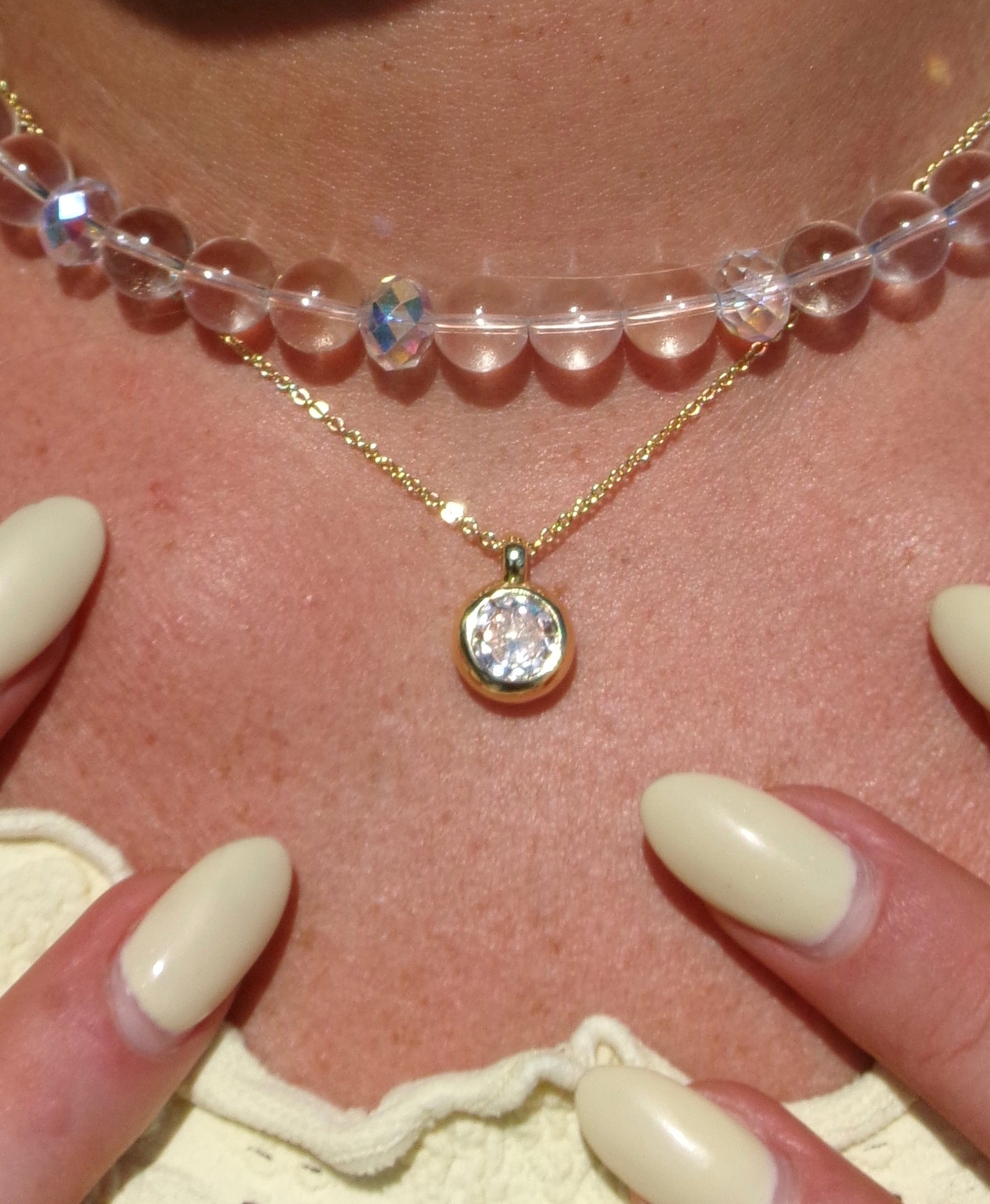 BUBBLES CRYSTAL NECKLACE