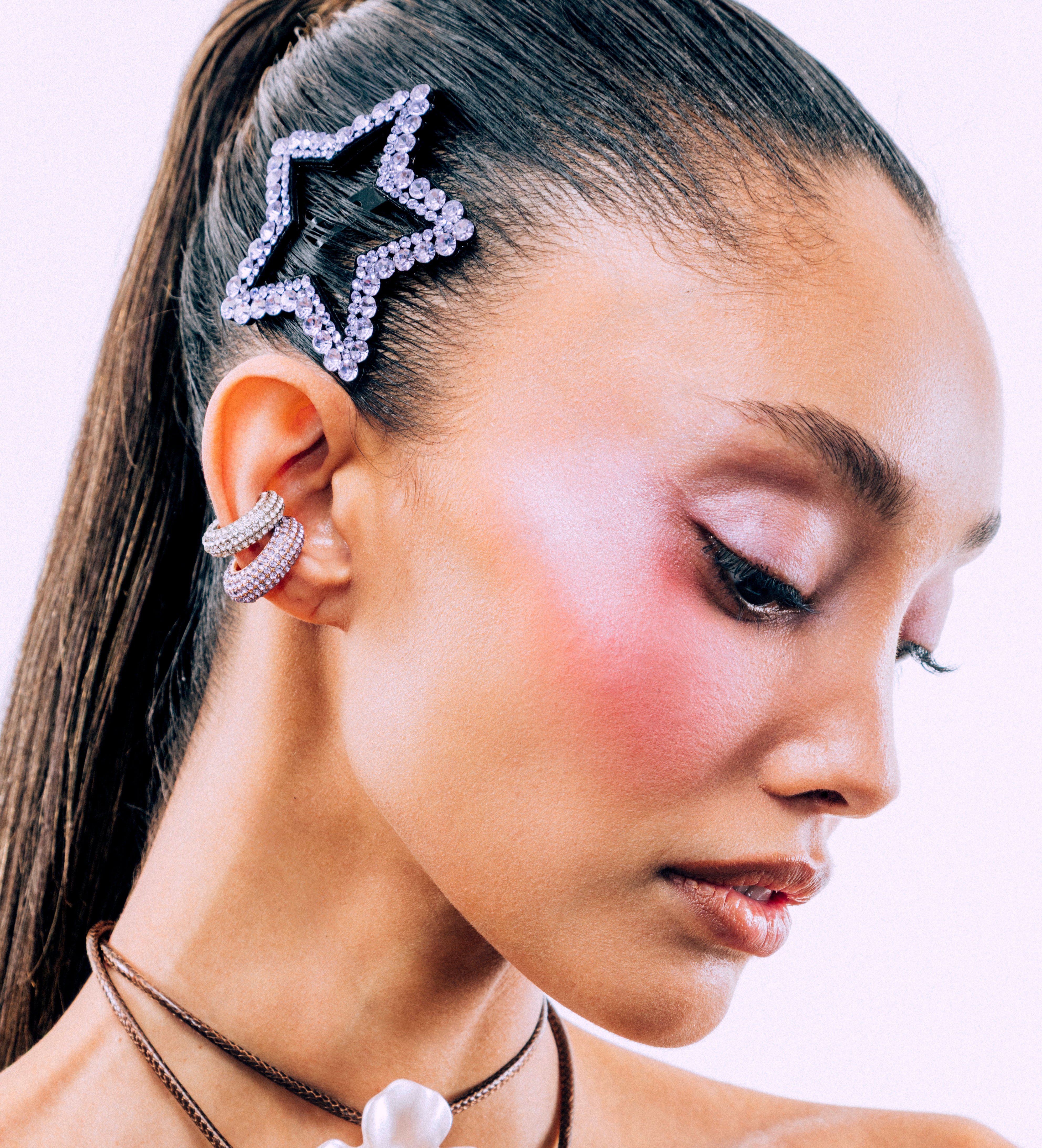 ANTI GRAVITY HAIR BARRETTE x TOTALLY SPIES