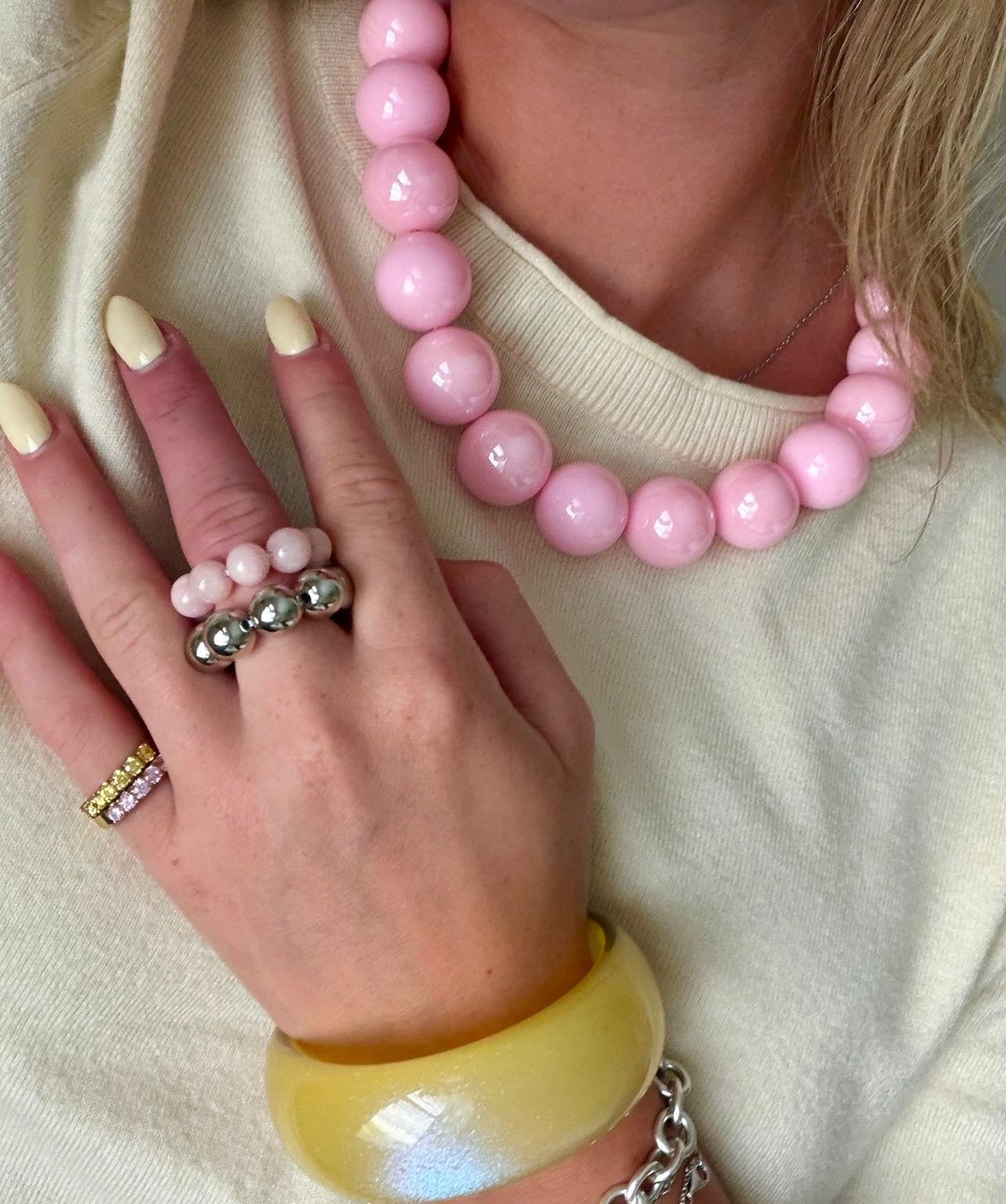 BUBBLES NECKLACE