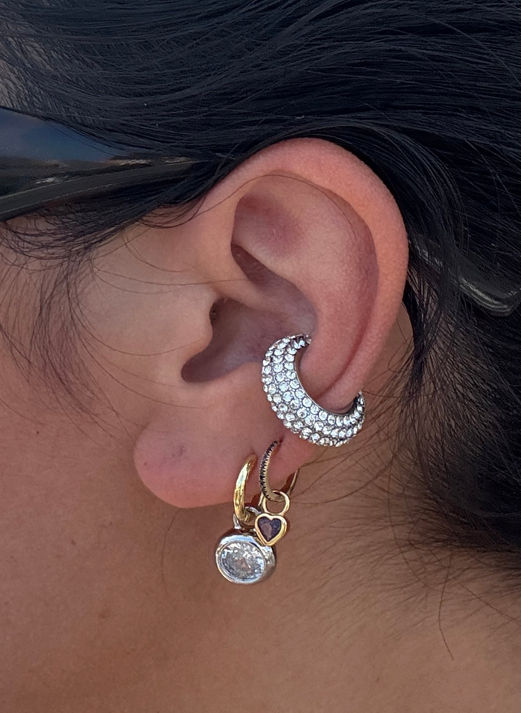 PEBBLE CRYSTAL DROP EARRINGS (PAIR)