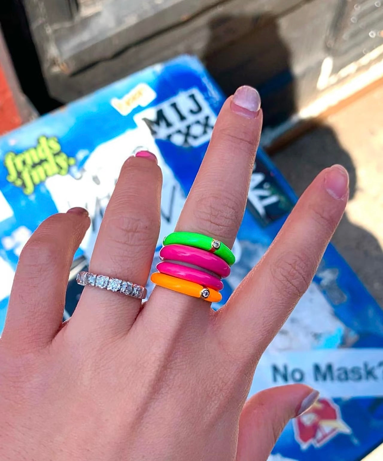 ADJUSTABLE ENAMEL DRIP BAND