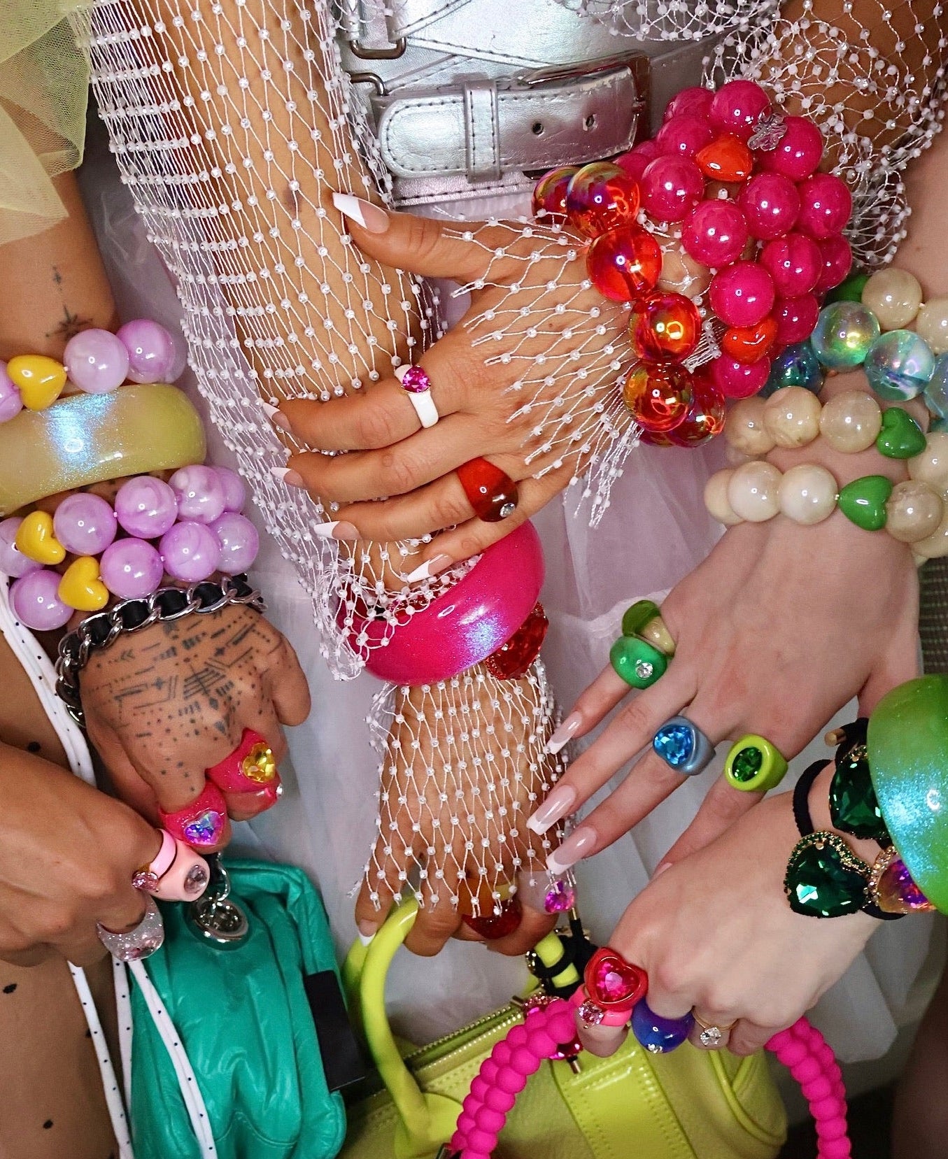 POW! BUBBLES BRACELET X TOTALLY SPIES!