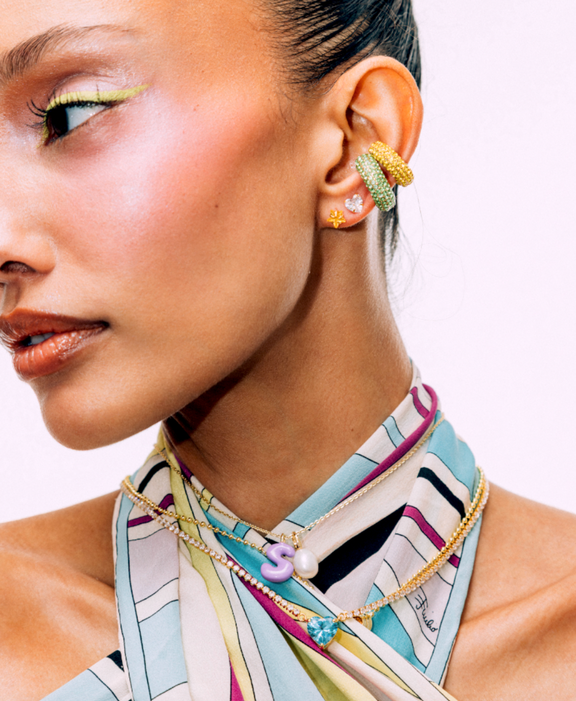 PUFFY ENAMEL INITIAL PEARL NECKLACE