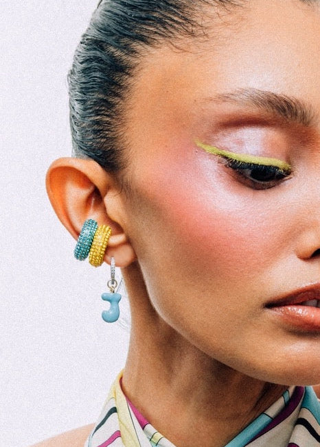 PUFFY ENAMEL INITIAL EARRING (SINGLE)