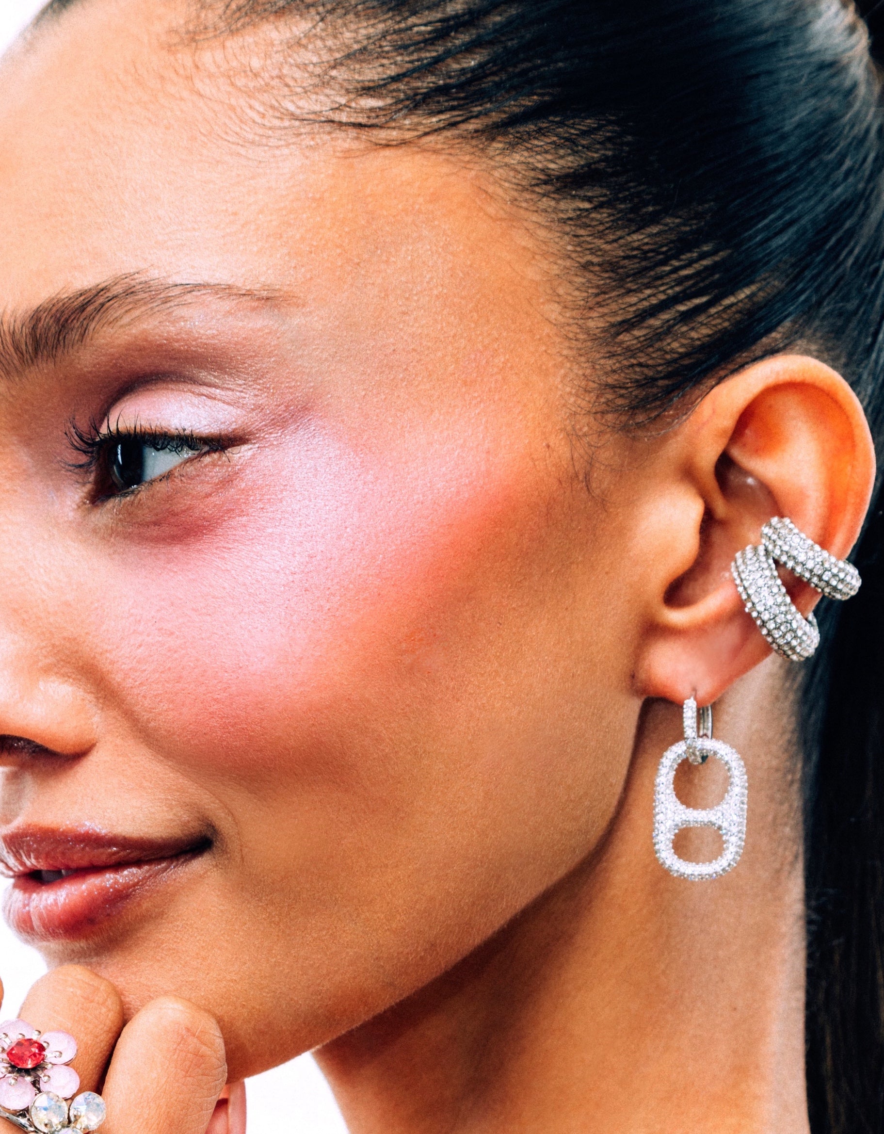 RAINBOW ECLIPSE MICROPAVE EAR CUFF