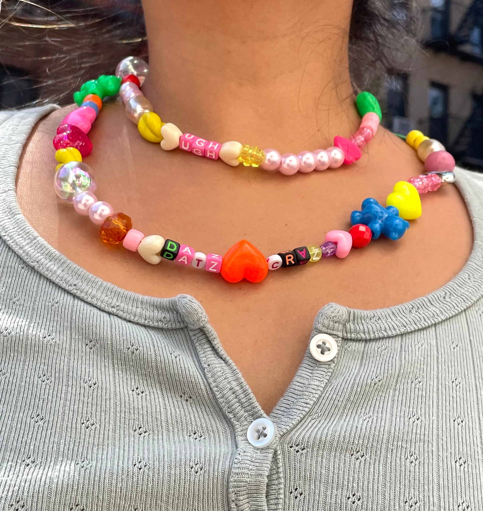 CHAOTIC ENERGY STRETCHY NECKLACE