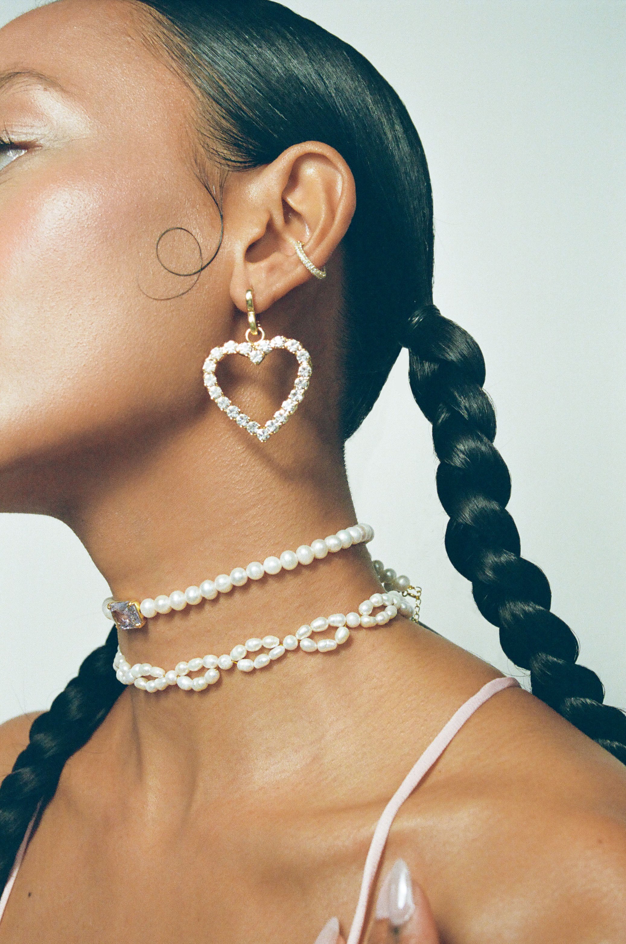 HEARTTHROB EARRING